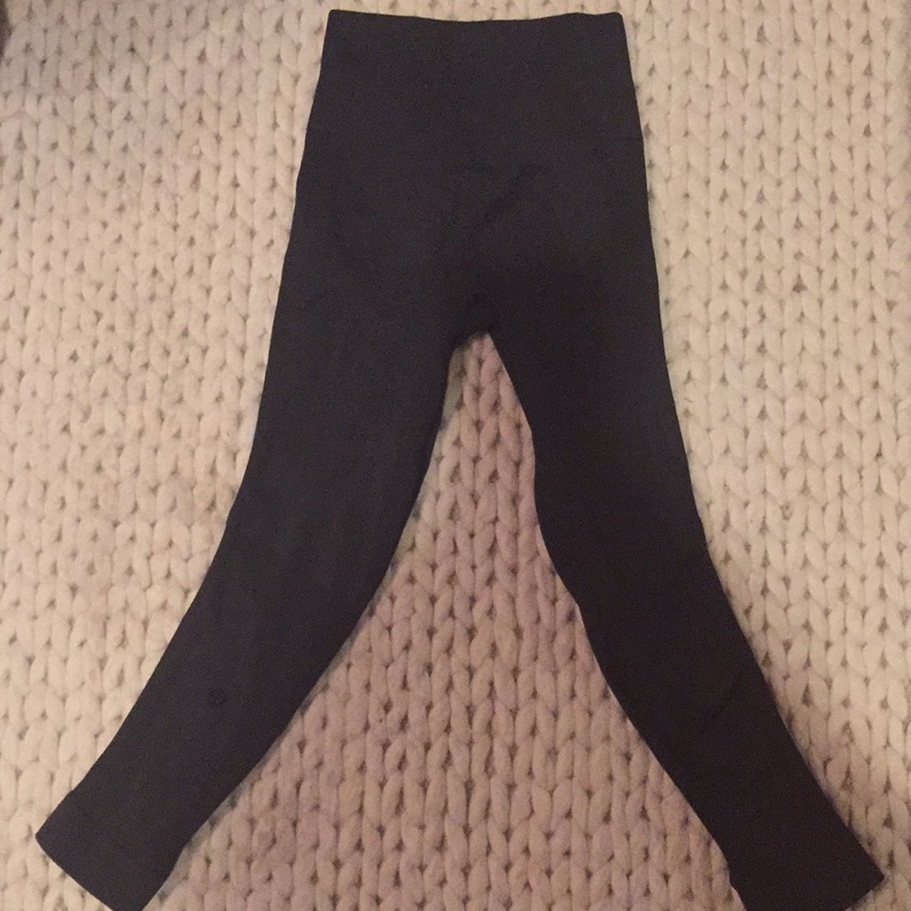Lululemon Athletic Zone In Crop
